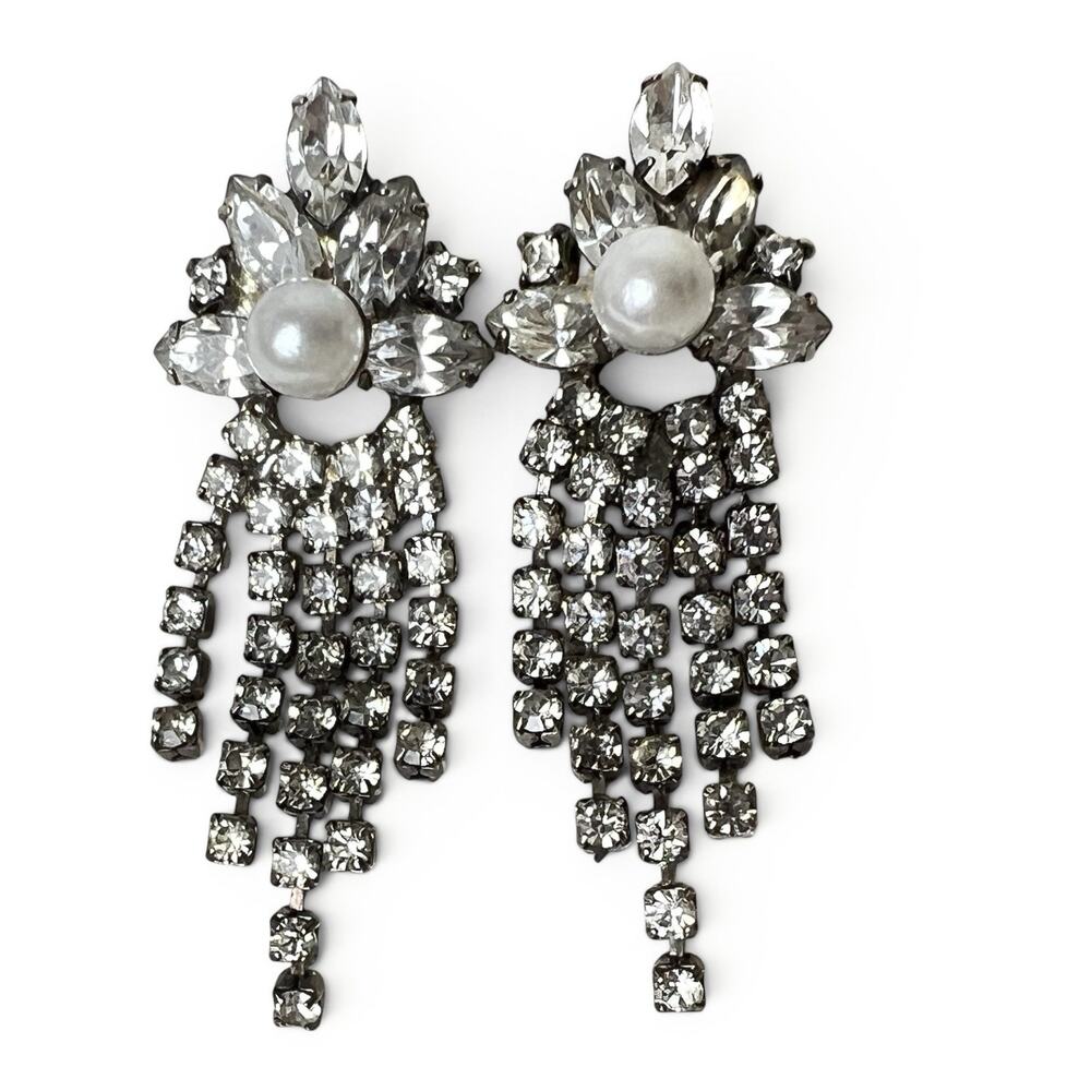 Vintage Waterfall Earrings Clear Rhinestones Pierced Retro Glam Silver Tone